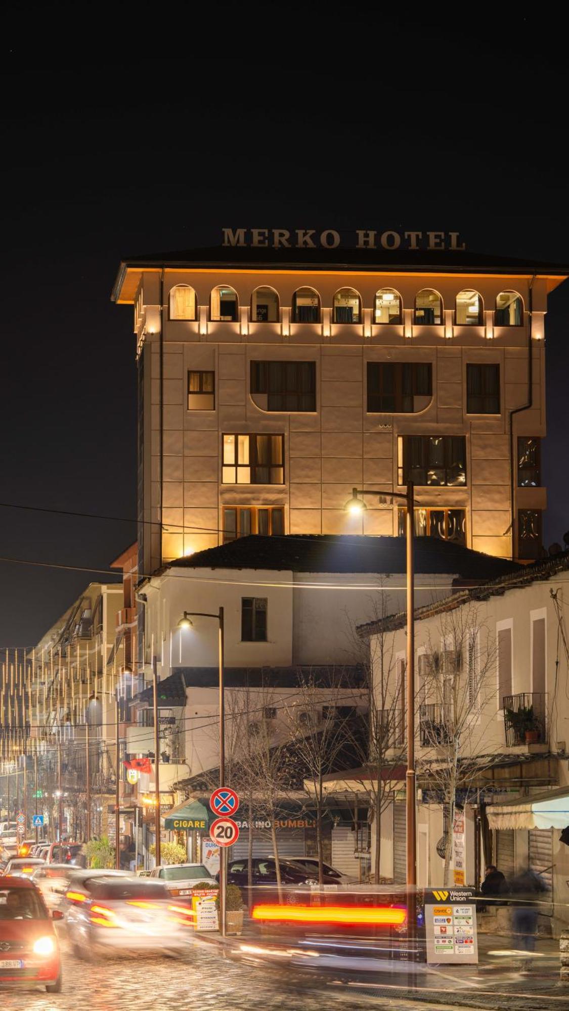 Merko Hotel Berat Eksteriør billede