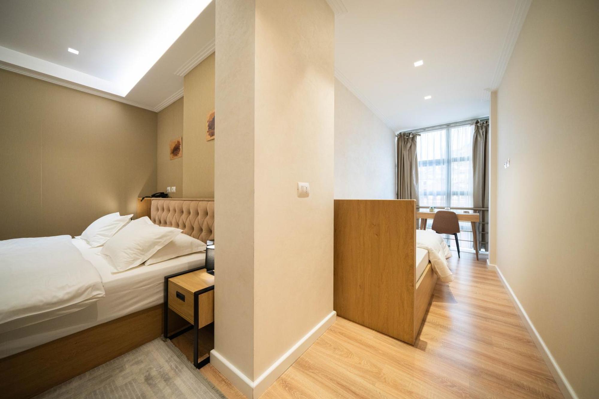 Merko Hotel Berat Eksteriør billede