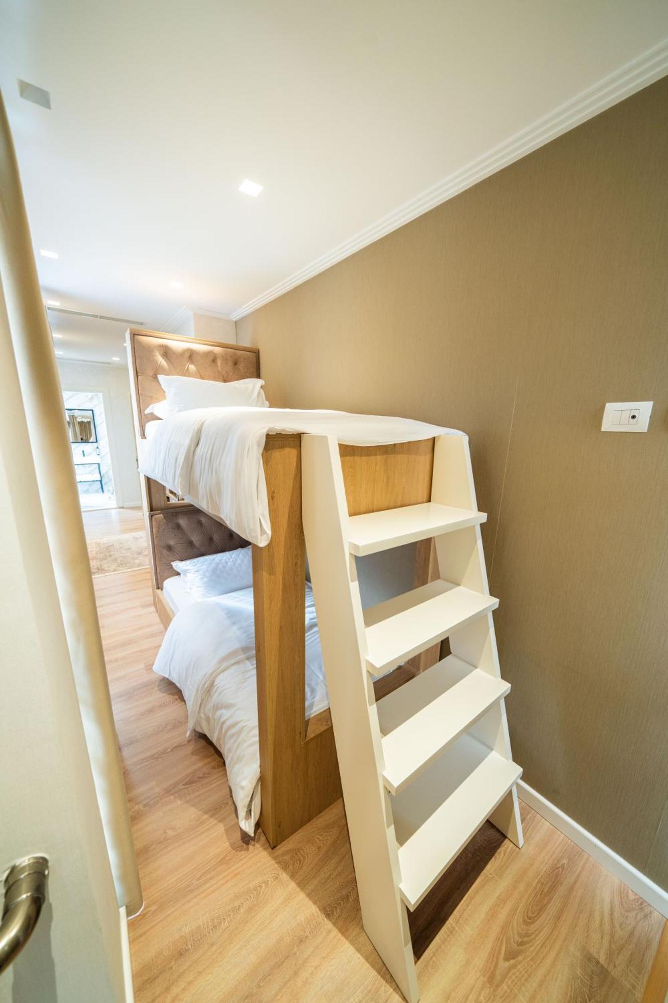 Merko Hotel Berat Eksteriør billede