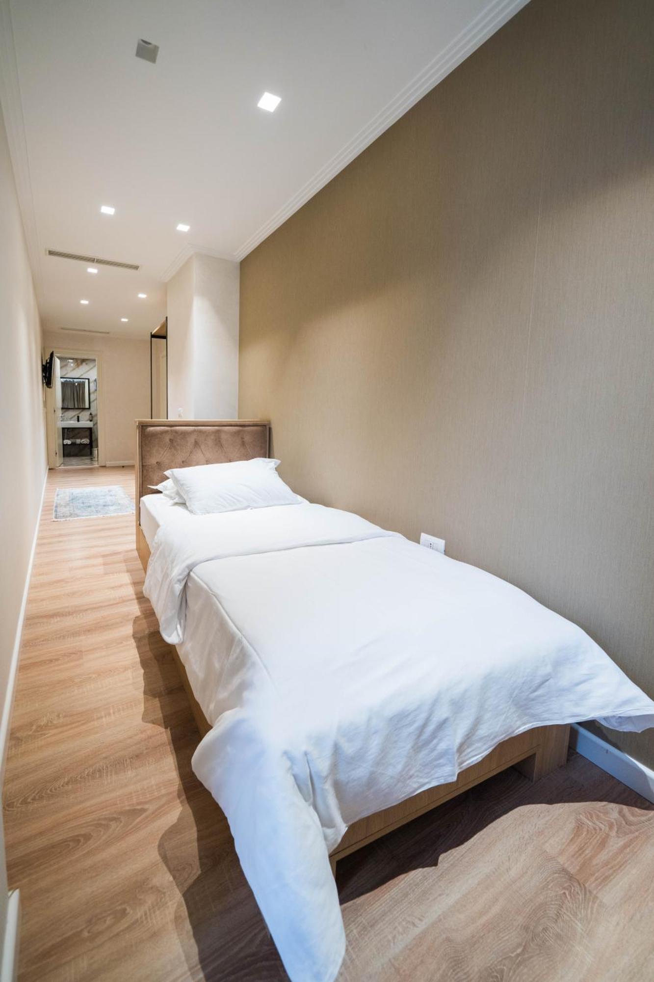 Merko Hotel Berat Eksteriør billede