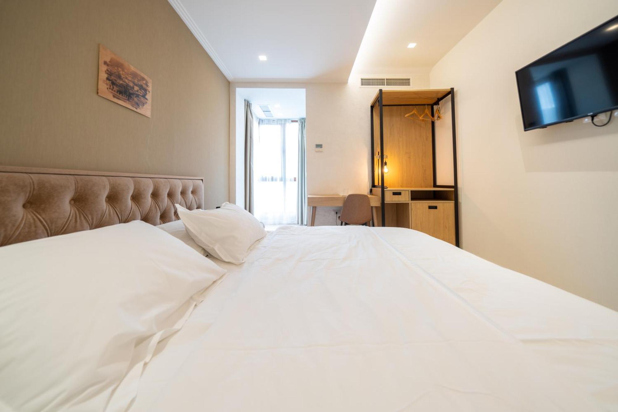 Merko Hotel Berat Eksteriør billede